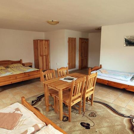 Penzion Krasula Ždiar Esterno foto