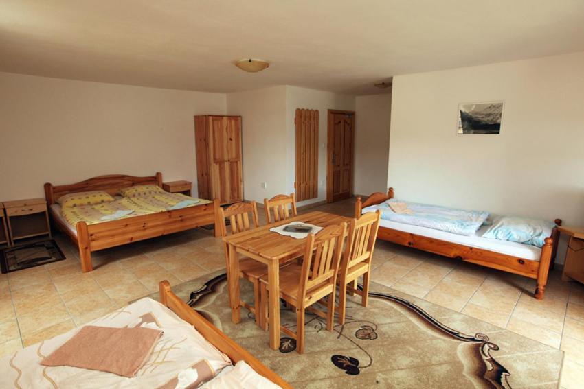 Penzion Krasula Ždiar Esterno foto